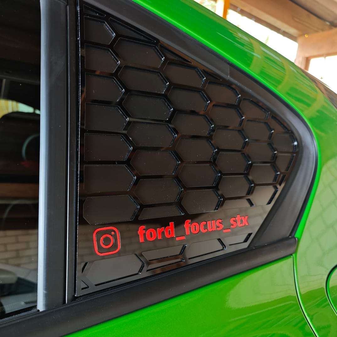 Mk4/4.5 Focus Rear Quarter Window Inserts (Pair) - Custom Text / Social Media Tag - Red Detail