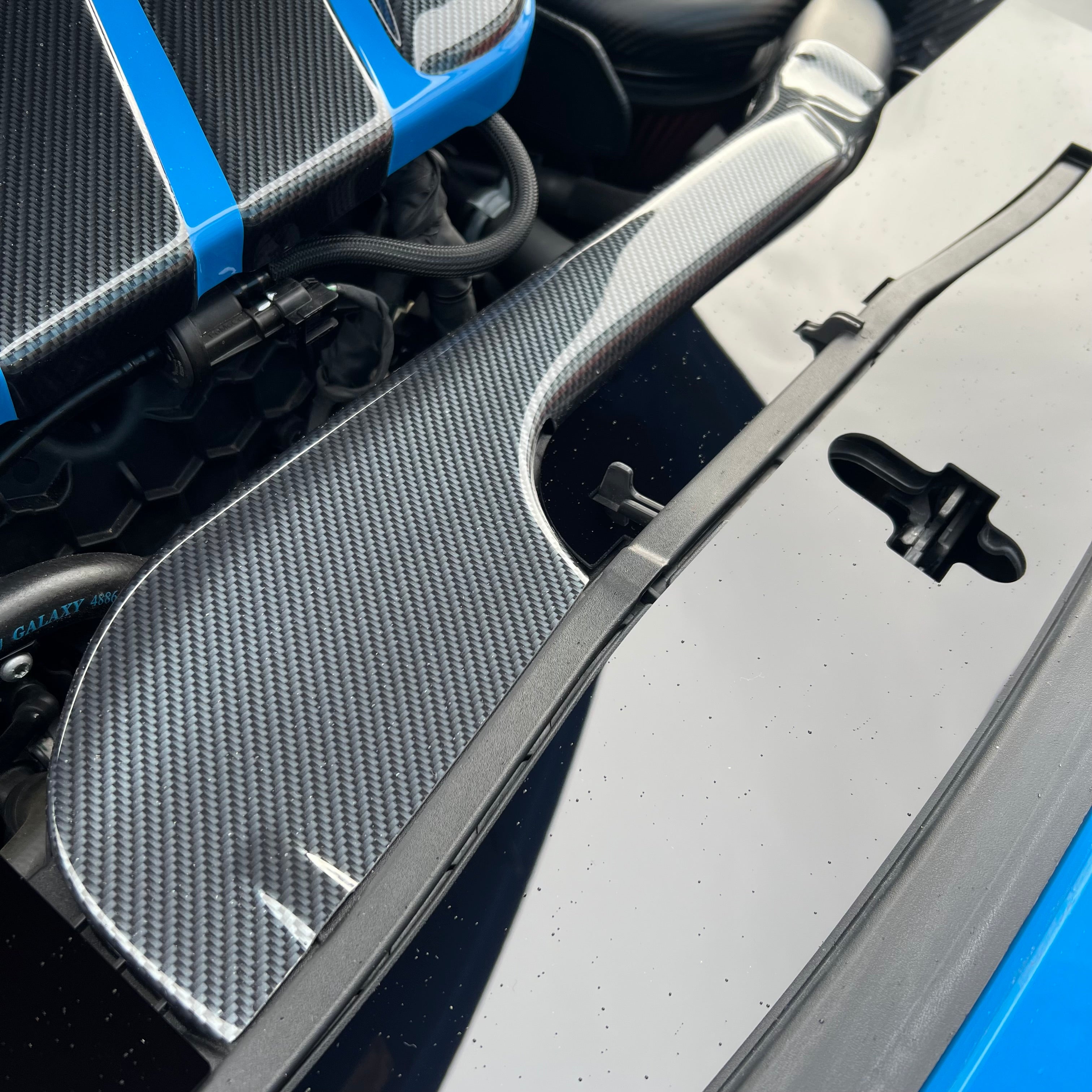 Proform Air Intake Cover - Mk4/4.5 Ford Focus - Deluxe Carbon Fibre Effect Plastic