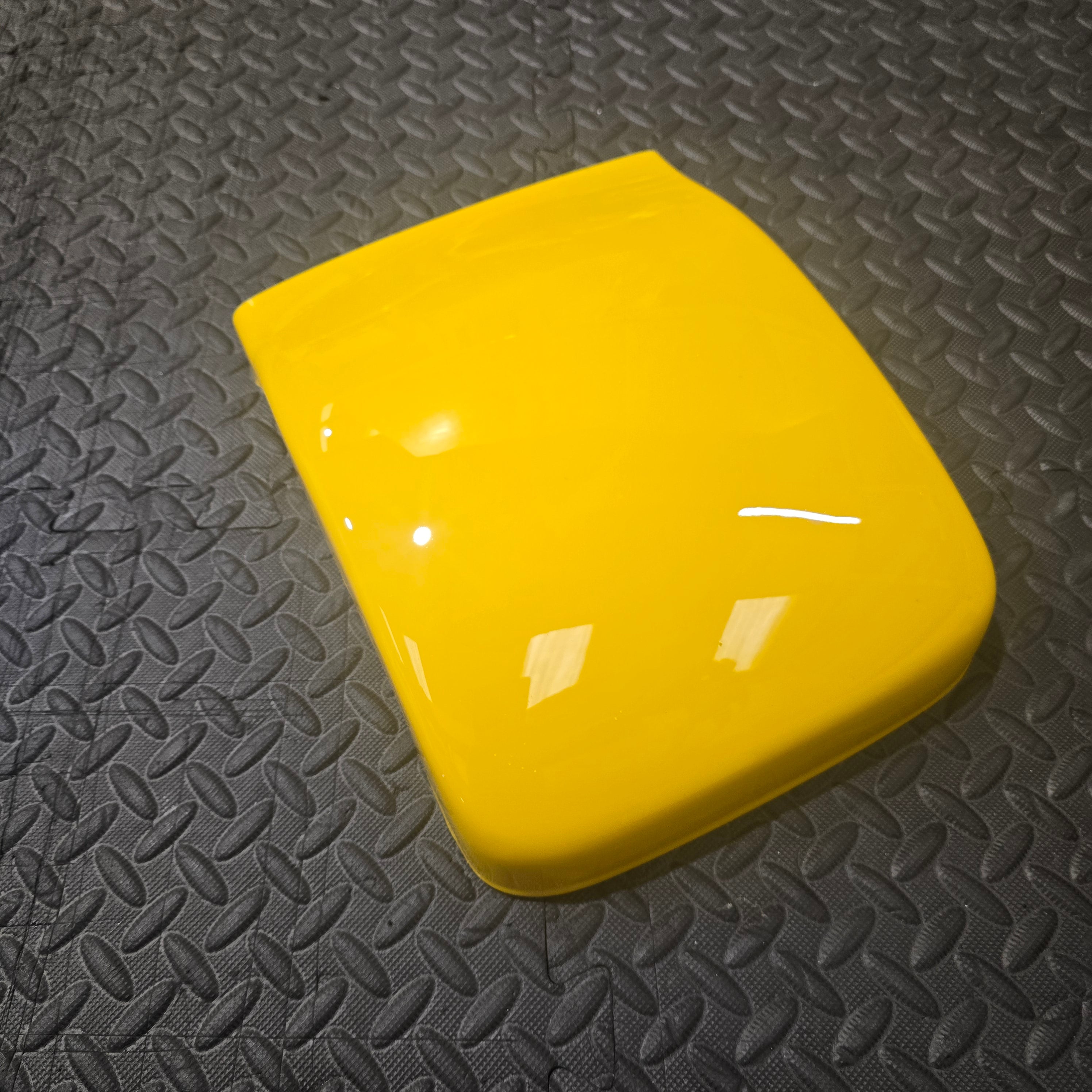 Proform Mk2/2.5 Focus Battery Cover - Gloss Yellow Plastic