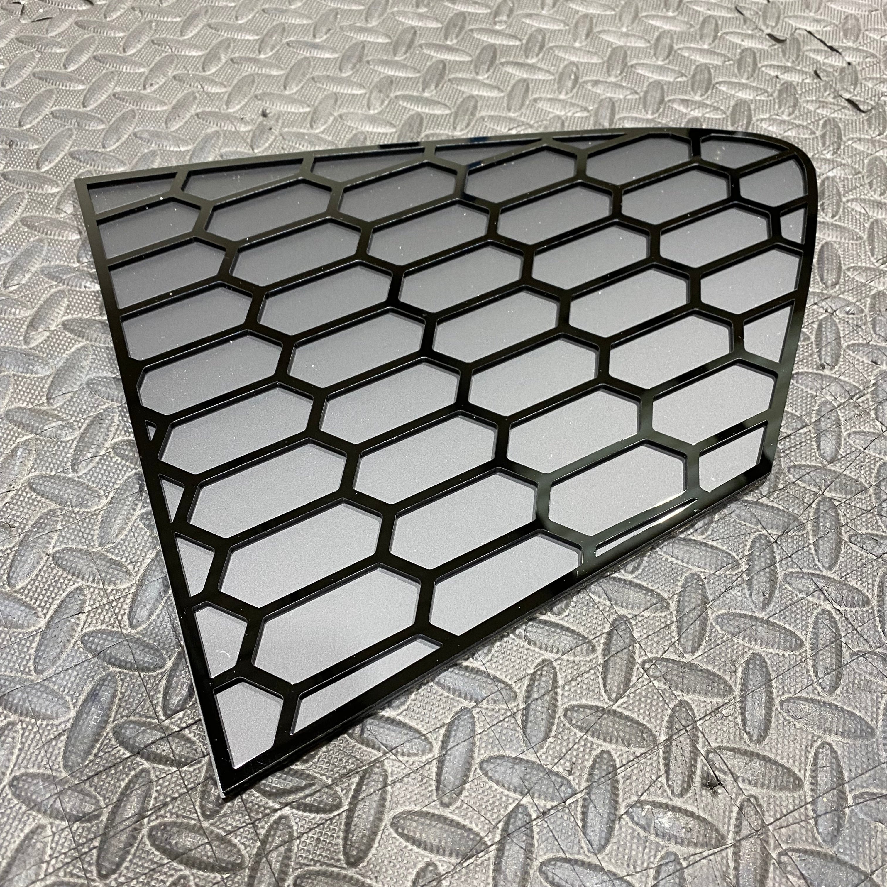 Mk4/4.5 Focus (Hatchback) Rear Quarter Window Inserts (Pair)