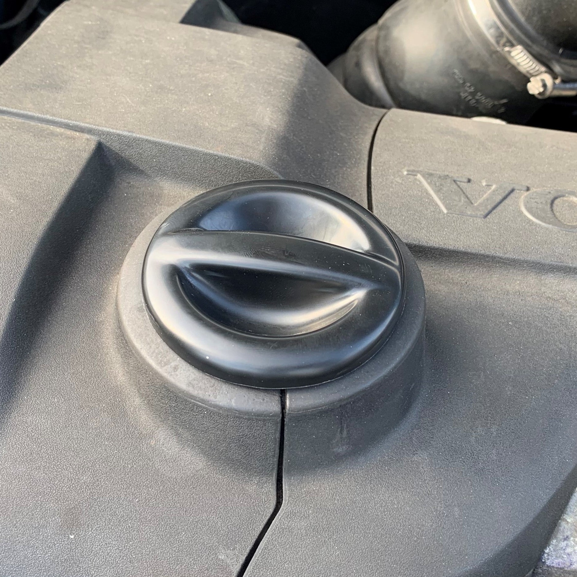 Oil Cap Cover Fitted
