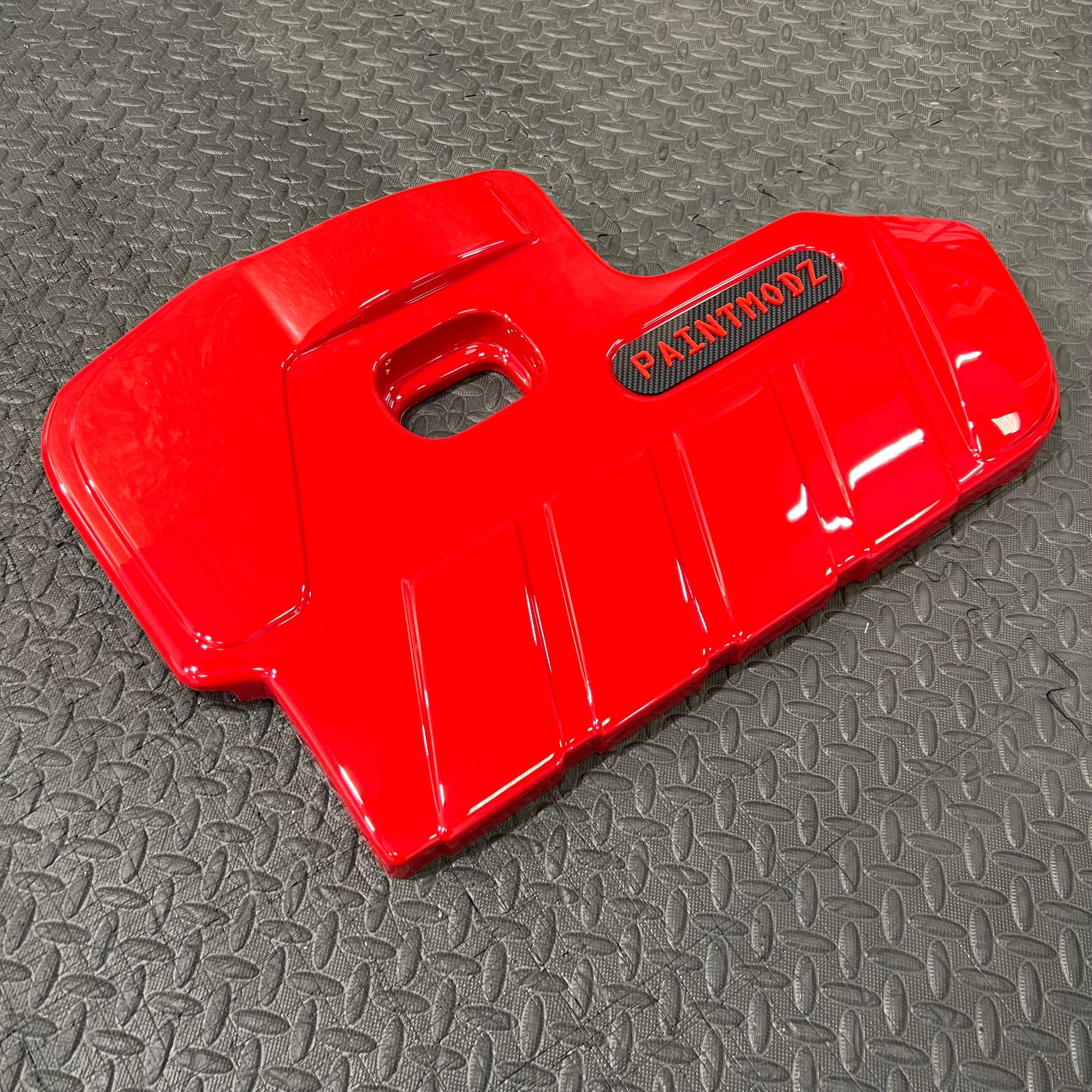 Proform Engine Cover - MK4/4.5 Focus ST Petrol - Gloss Red Plastic - Red/Deluxe Carbon Fibre Effect Badge