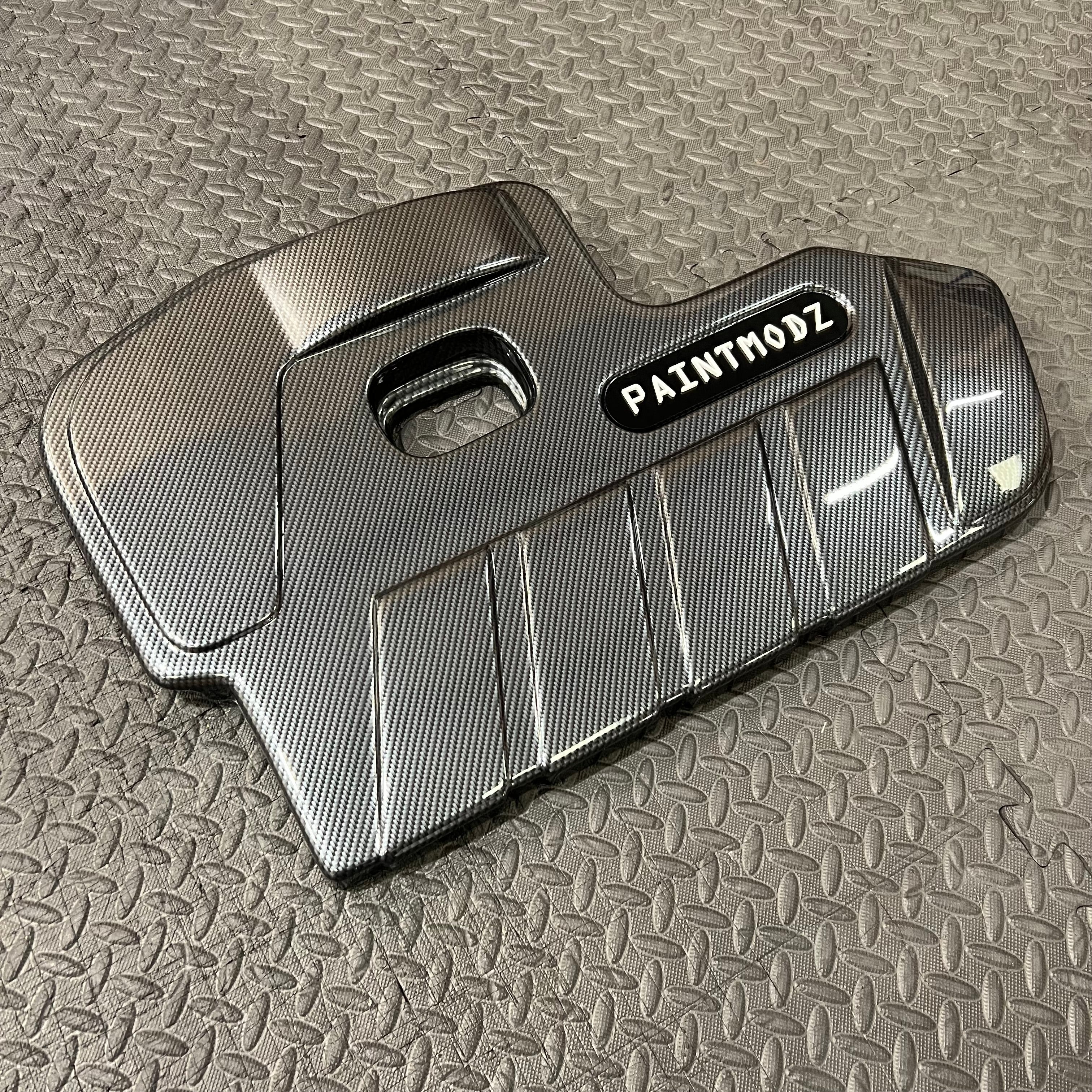 Proform Engine Cover - MK4/4.5 Focus ST Petrol - Deluxe Carbon Fibre Effect Plastic - White/Black Badge