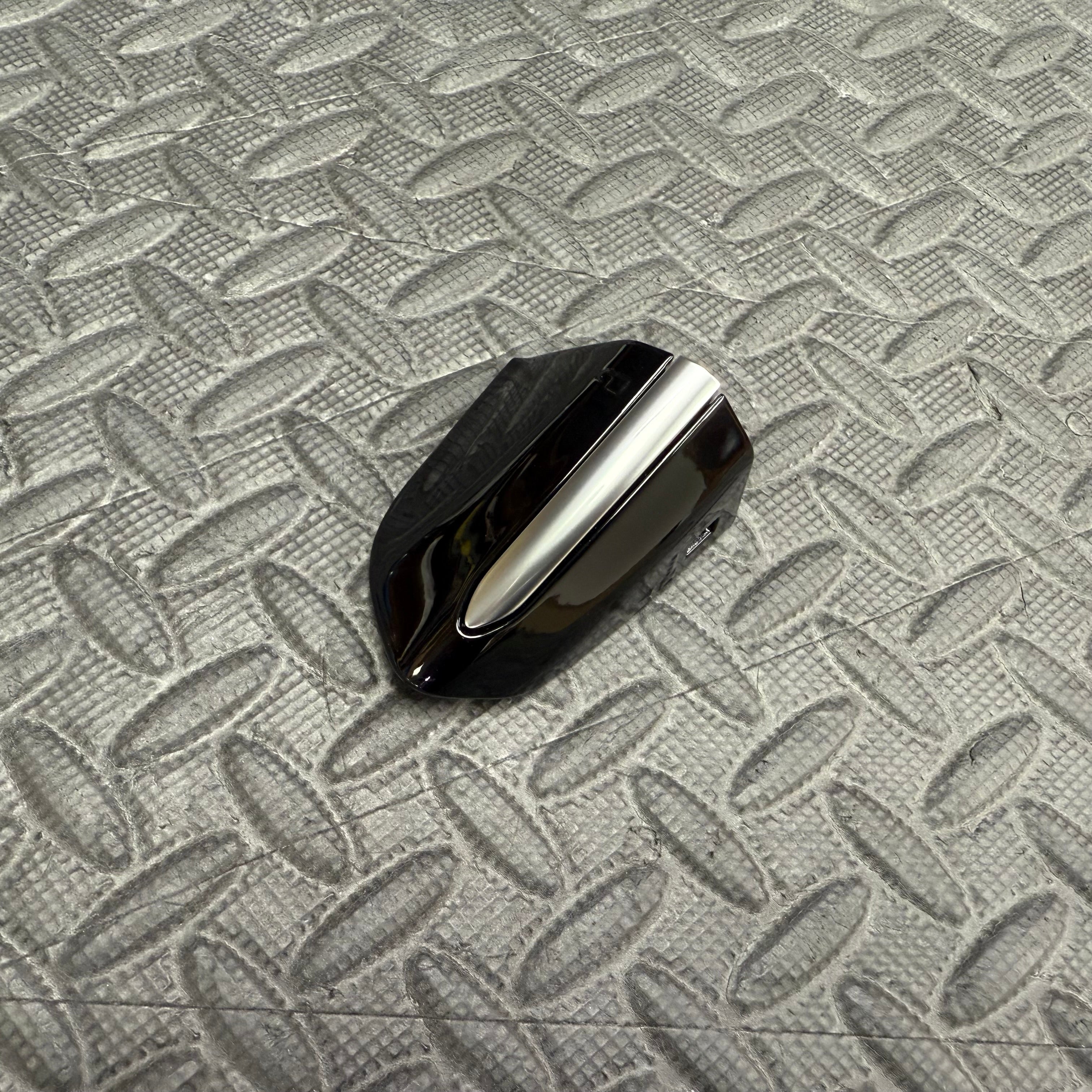 Standard Door Handle Lock Cover - Mk5 Mondeo - Left Hand Drive