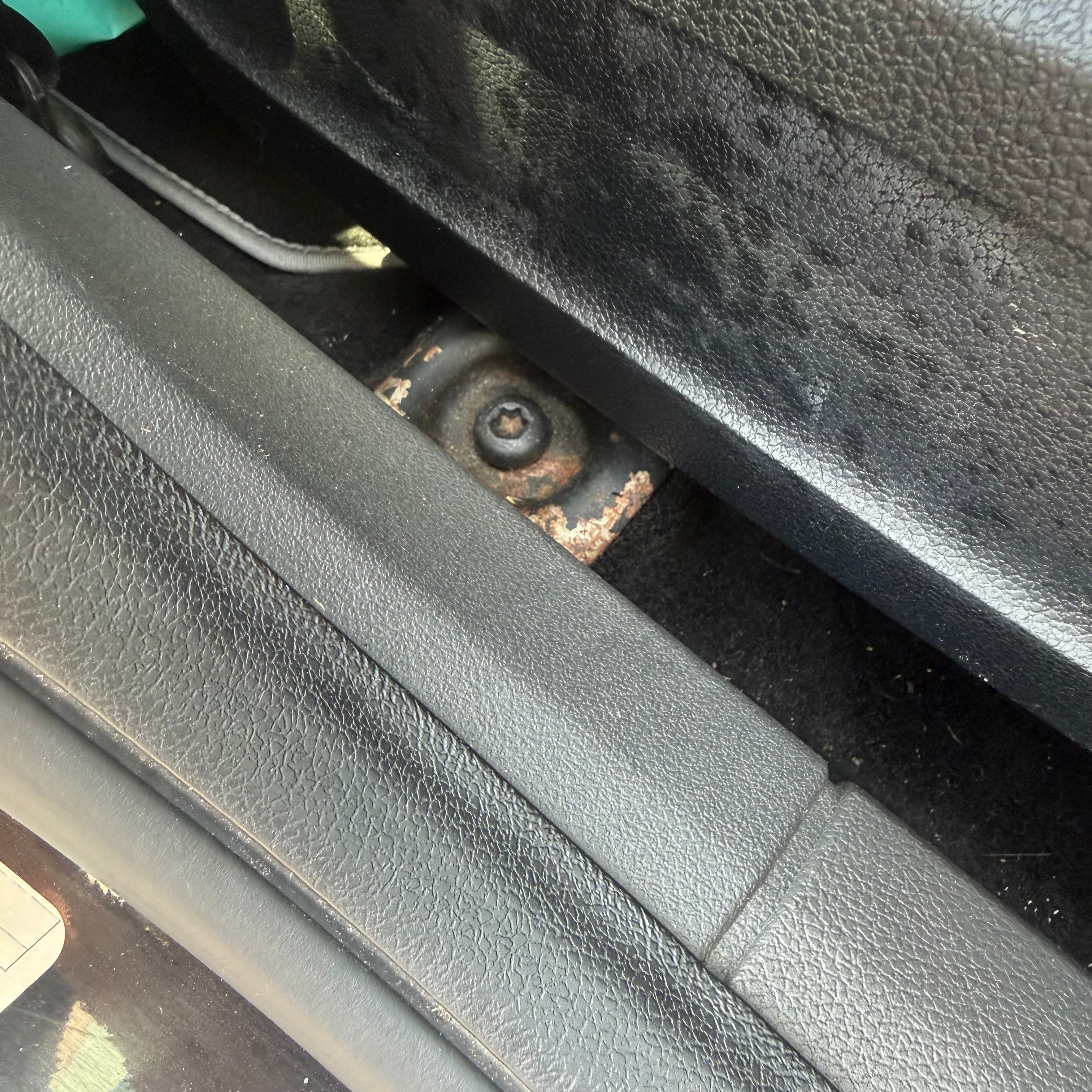 Seat Rail End Covers (Sides) - Mk2/2.5 Focus (excluding RS)