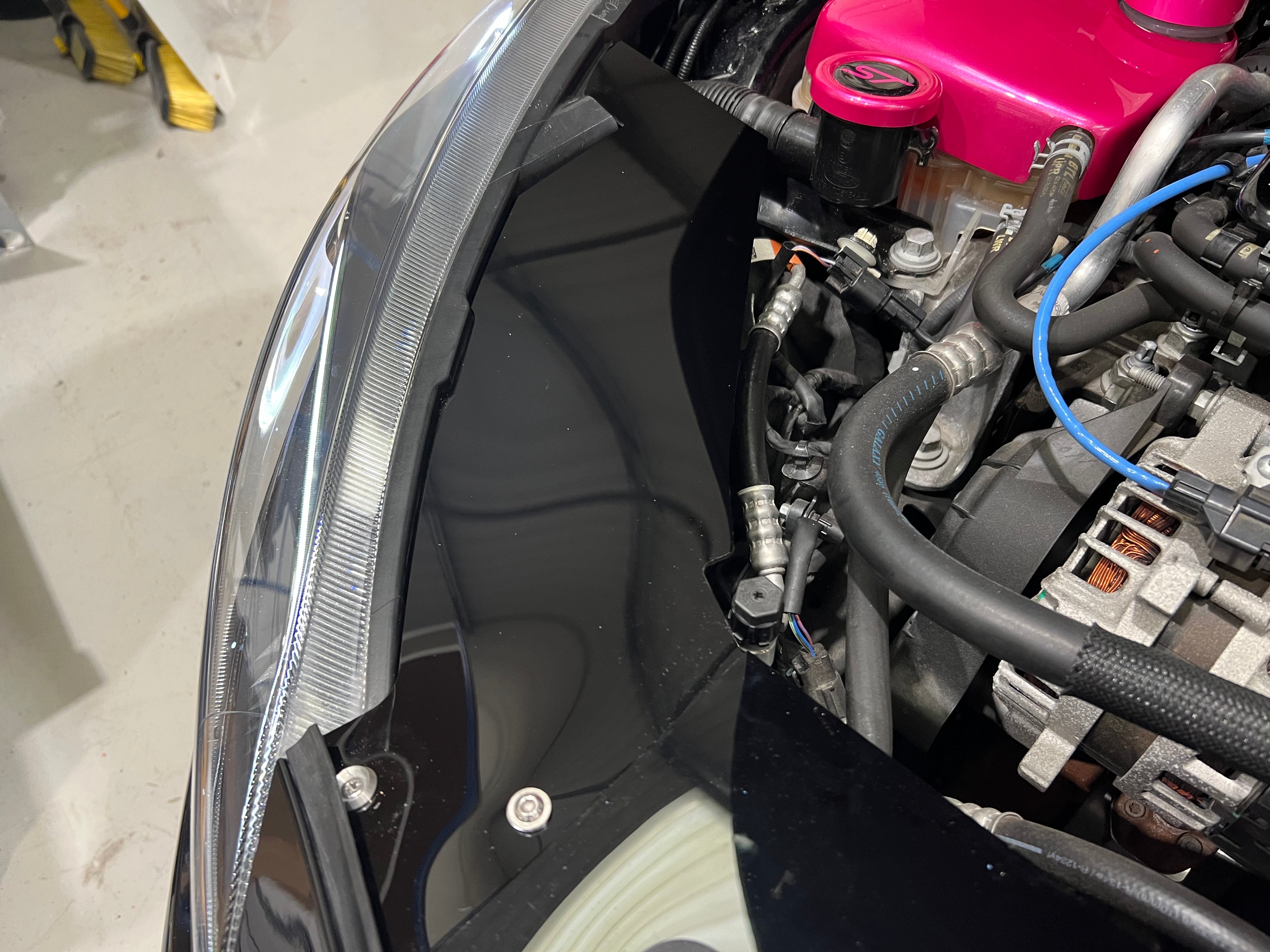Proform Mk4 Focus Slam Panel End Covers (Plastic Finishes)