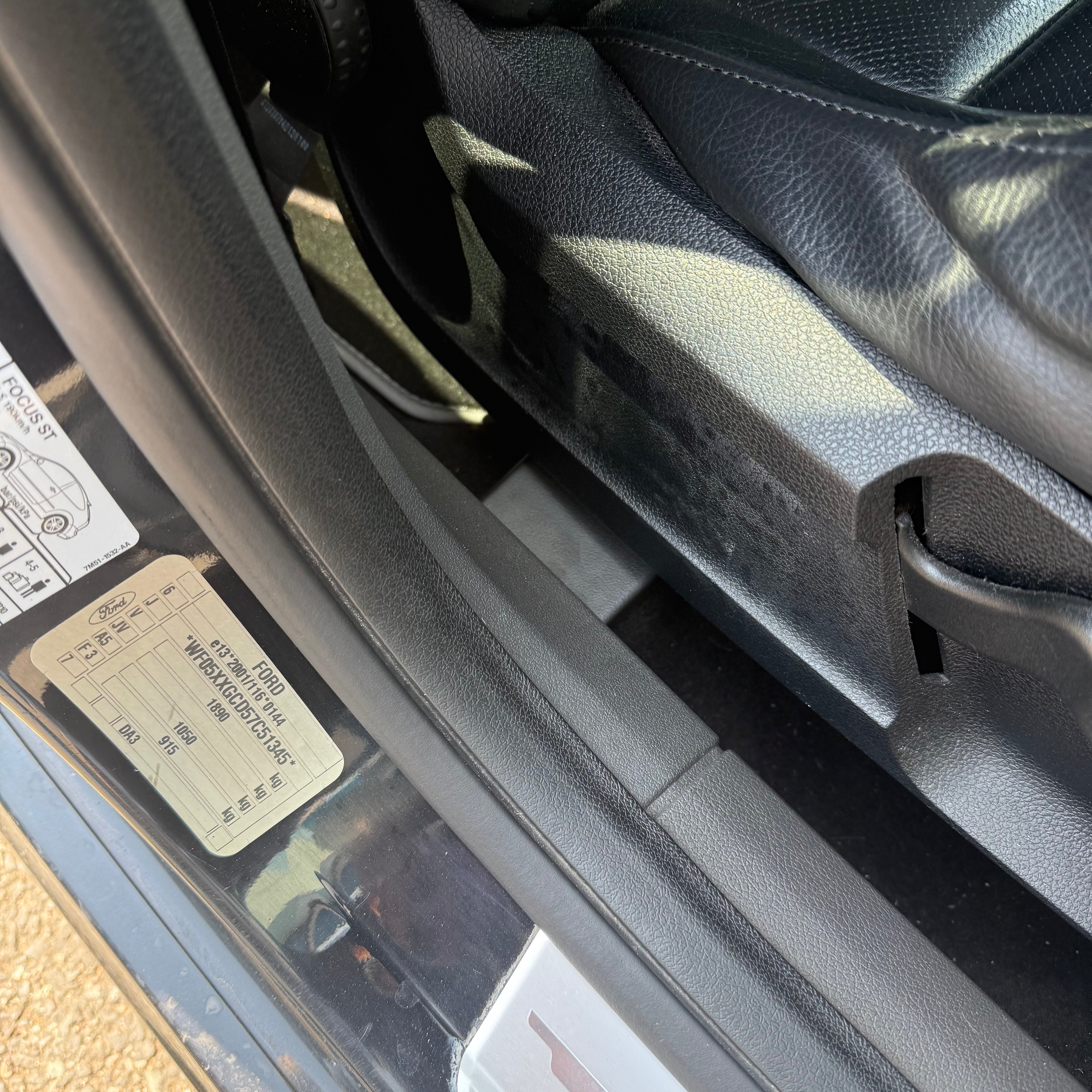Proform Seat Rail End Covers (Sides) - Mk2/2.5 Focus (excluding RS) - Textured OEM Plastic