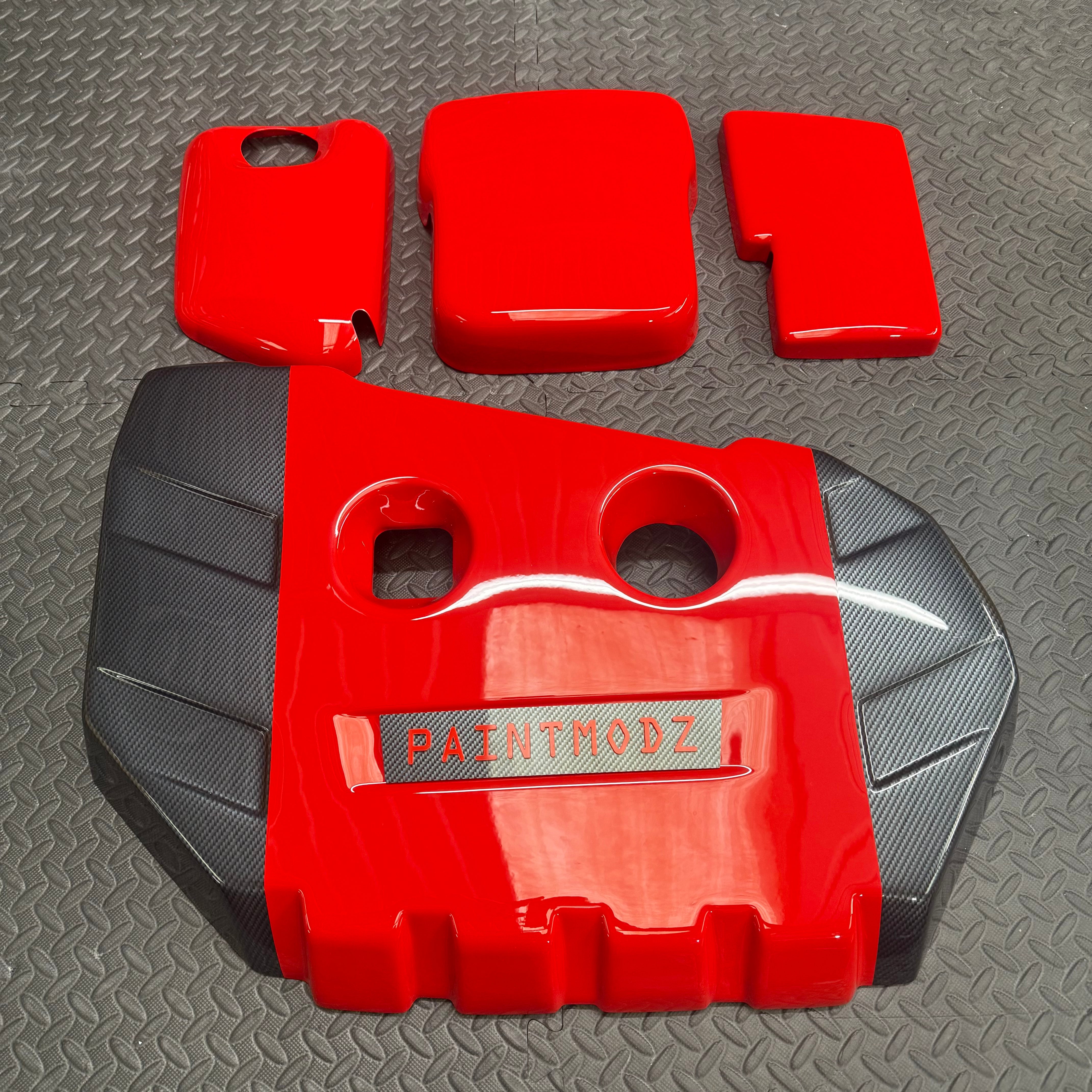 Proform Small Engine Bay Dress Up Bundle - Mk3/3.5 Focus ST Petrol - Painted Race Red With Carbon Fibre Effect Detailing and Carbon Fibre Effect/Red Badge