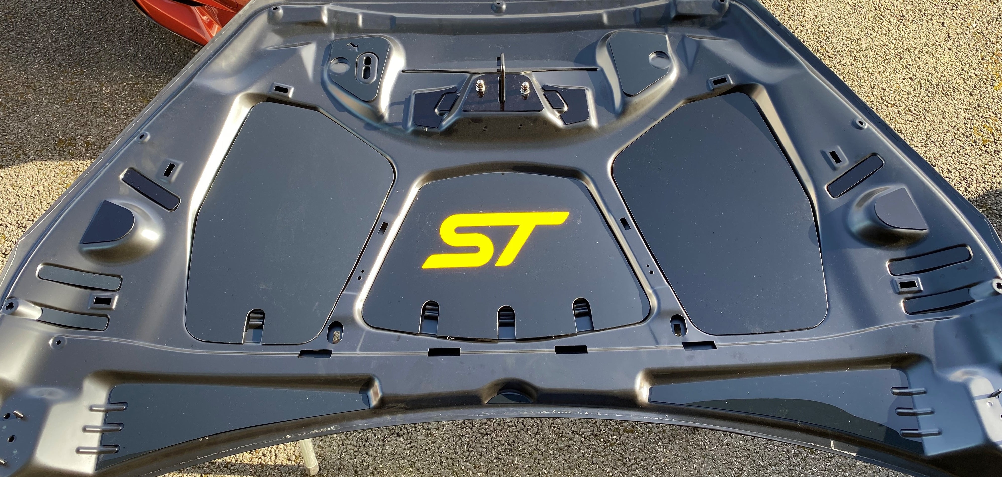Proform Under Bonnet Finishing Plate Set - Mk3.5 Focus (Set 2)