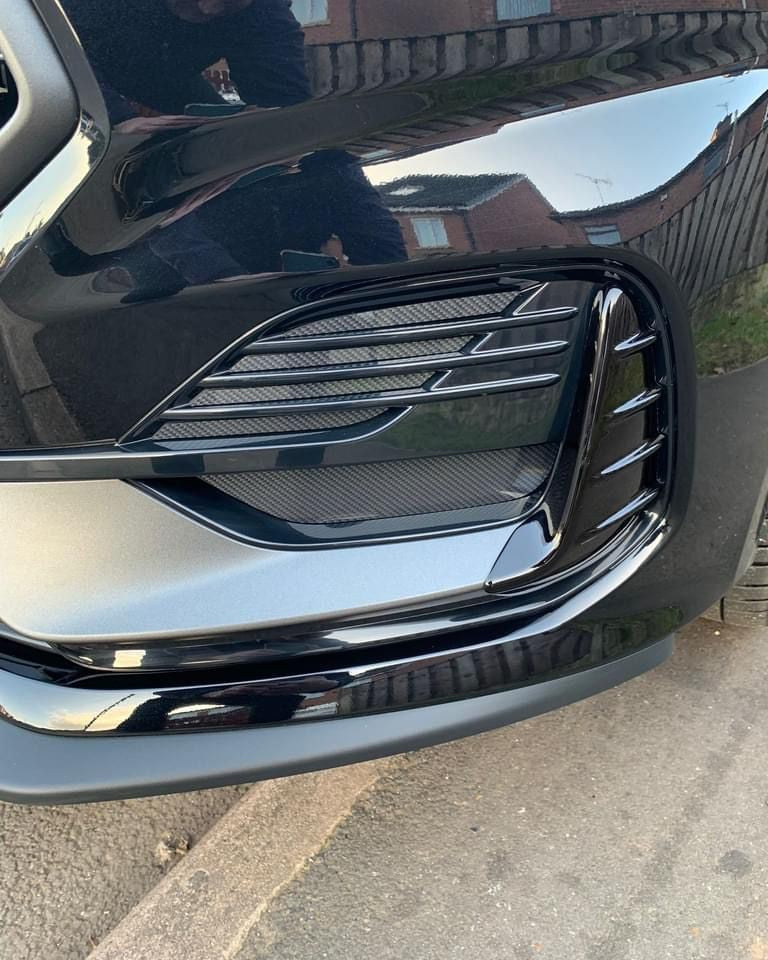Proform Mk8.5 Fiesta ST/ST Line 'Fog Light' Bumper Trim Insert Set - Deluxe Carbon Fibre Effect Plastic