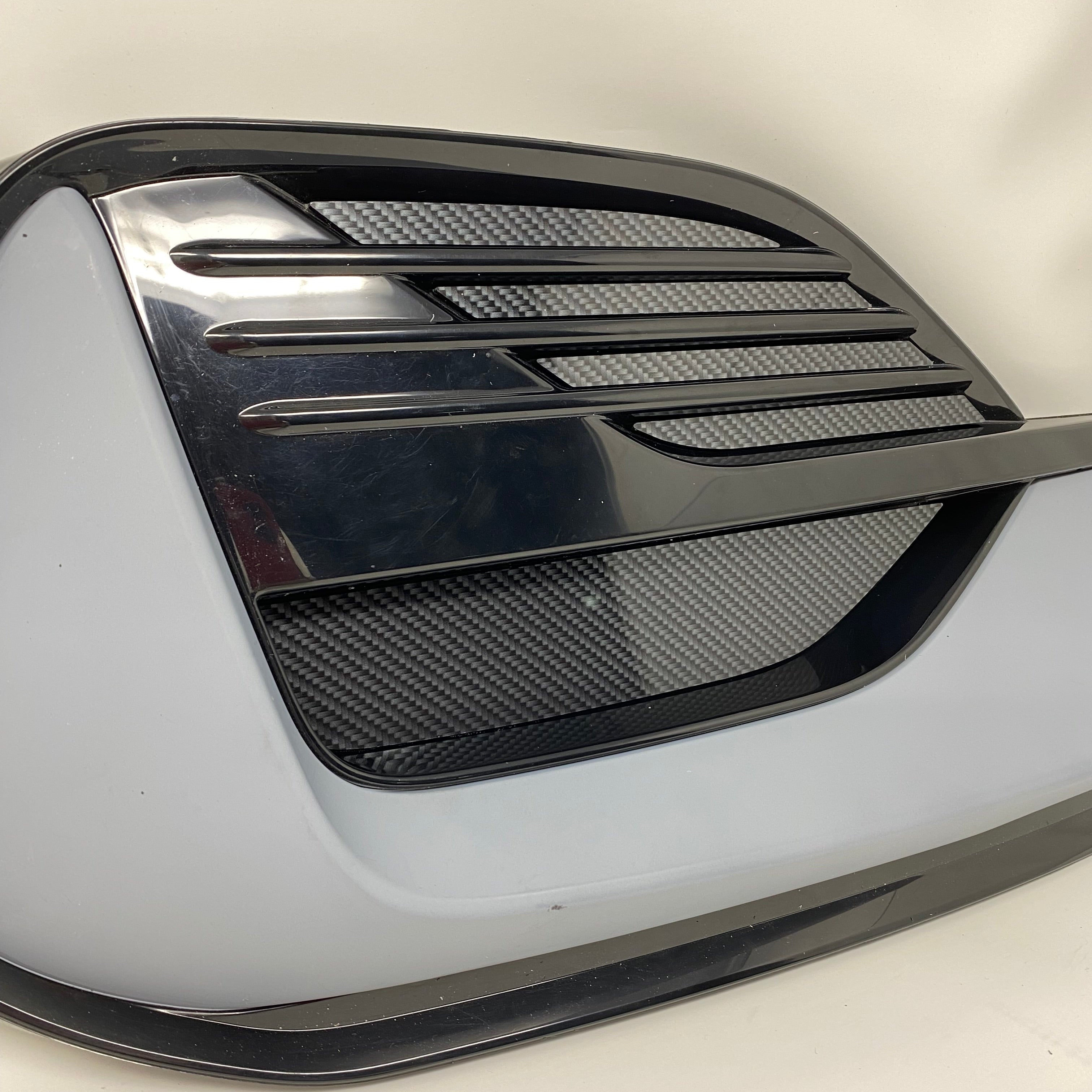 Proform Mk8.5 Fiesta ST/ST Line 'Fog Light' Bumper Trim Insert Set - Deluxe Carbon Fibre Effect Plastic