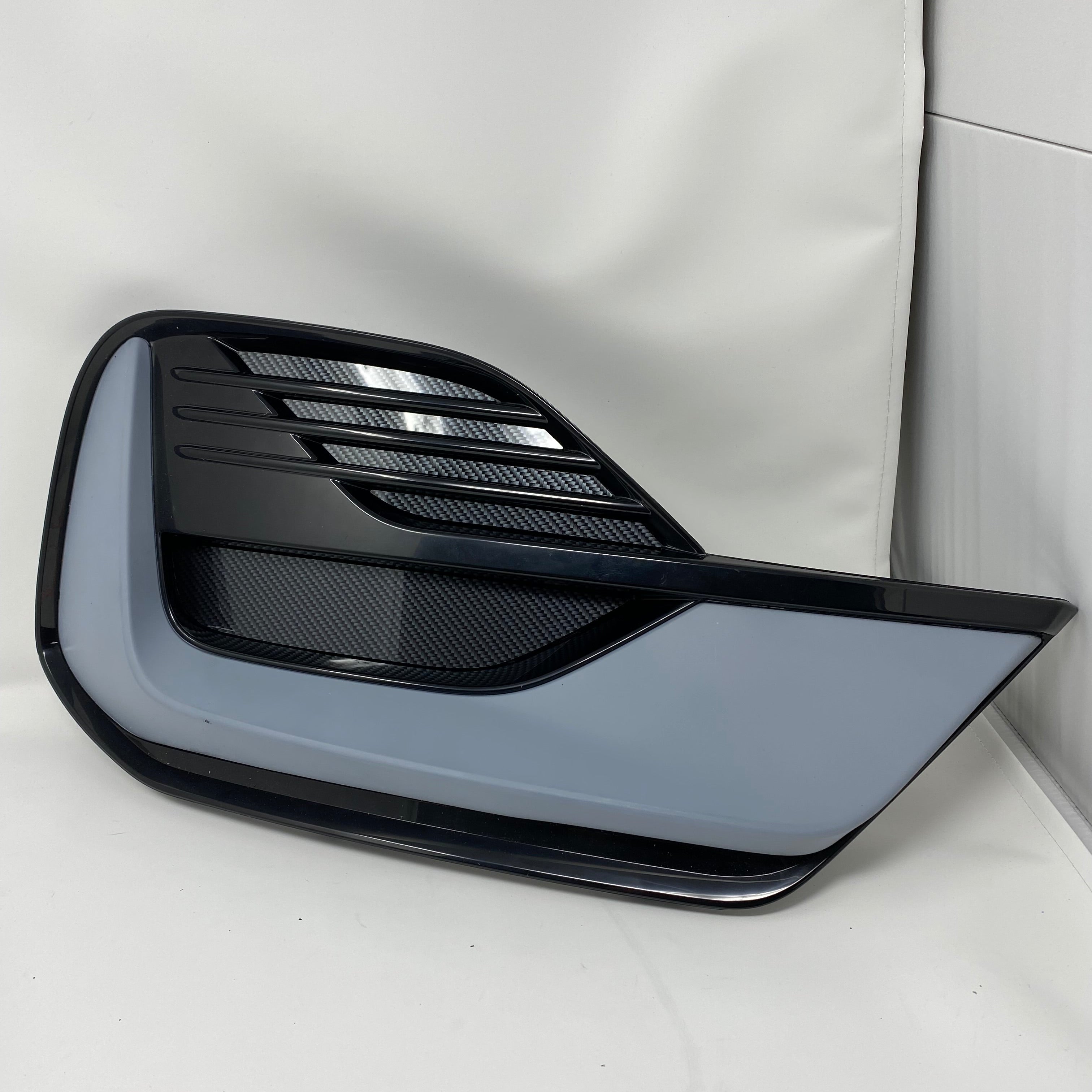 Proform Mk8.5 Fiesta ST/ST Line 'Fog Light' Bumper Trim Insert Set - Deluxe Carbon Fibre Effect Plastic