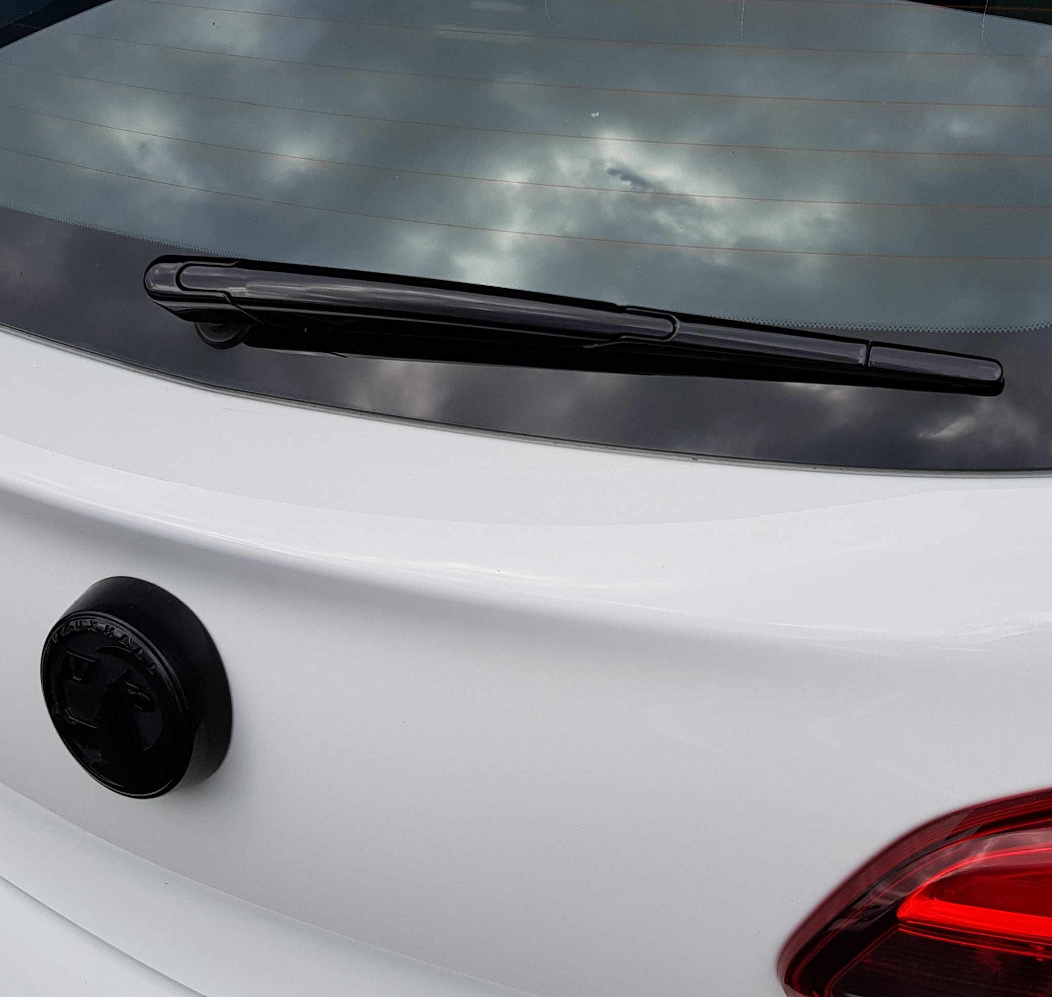 Rear Windscreen Wiper Painting Service