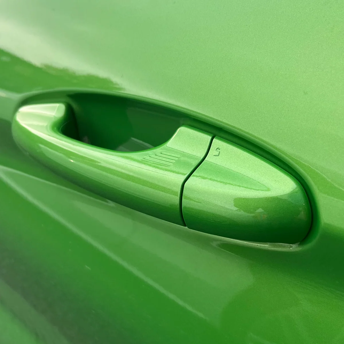 Standard Door Handle Lock Cover Mk8/8.5 Fiesta / Mk2/2.5 Puma - Left Hand Drive
