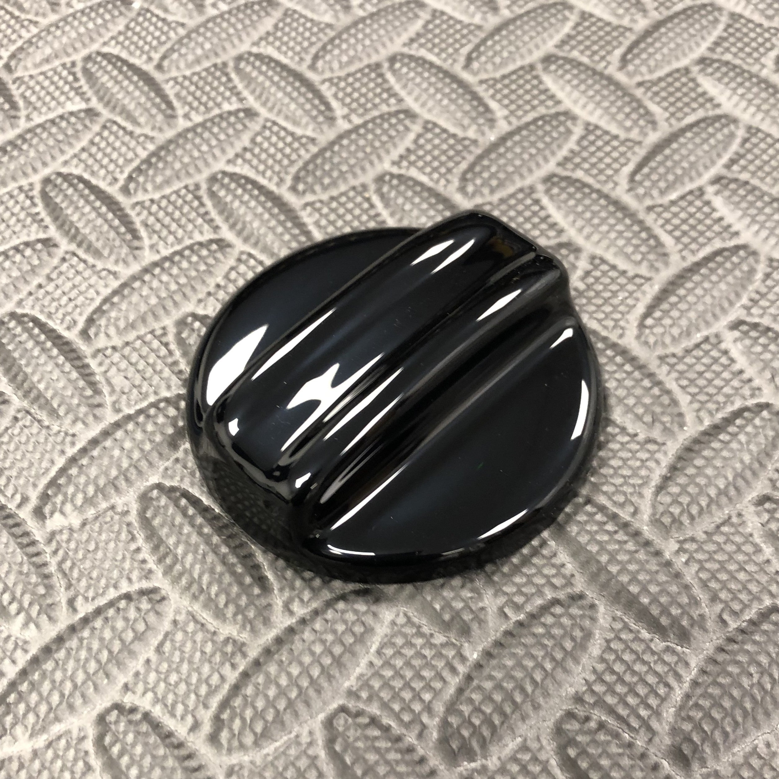 Proform VAG Oil Cap - Gloss Black