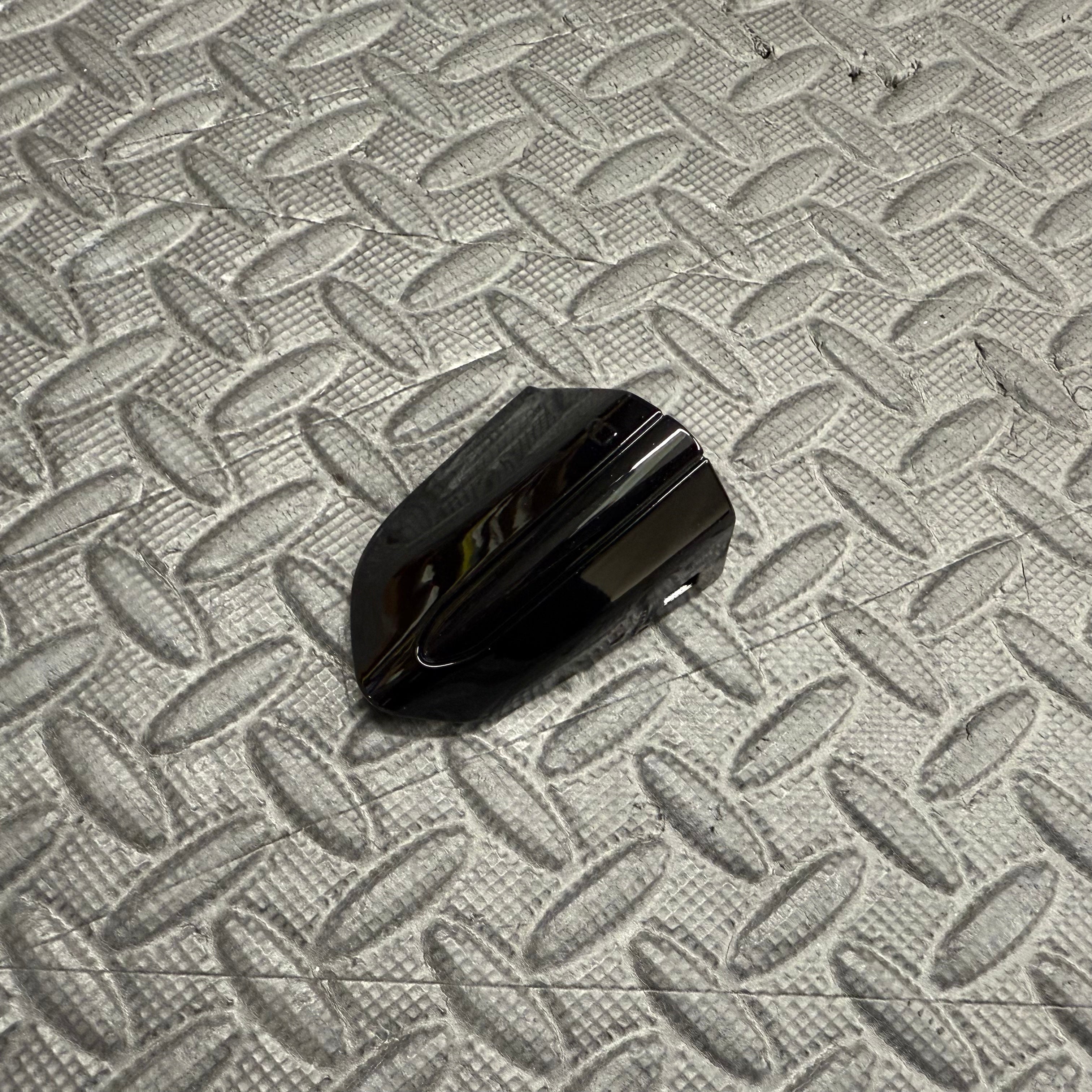 Standard Door Handle Lock Cover - Mk5 Mondeo - Left Hand Drive