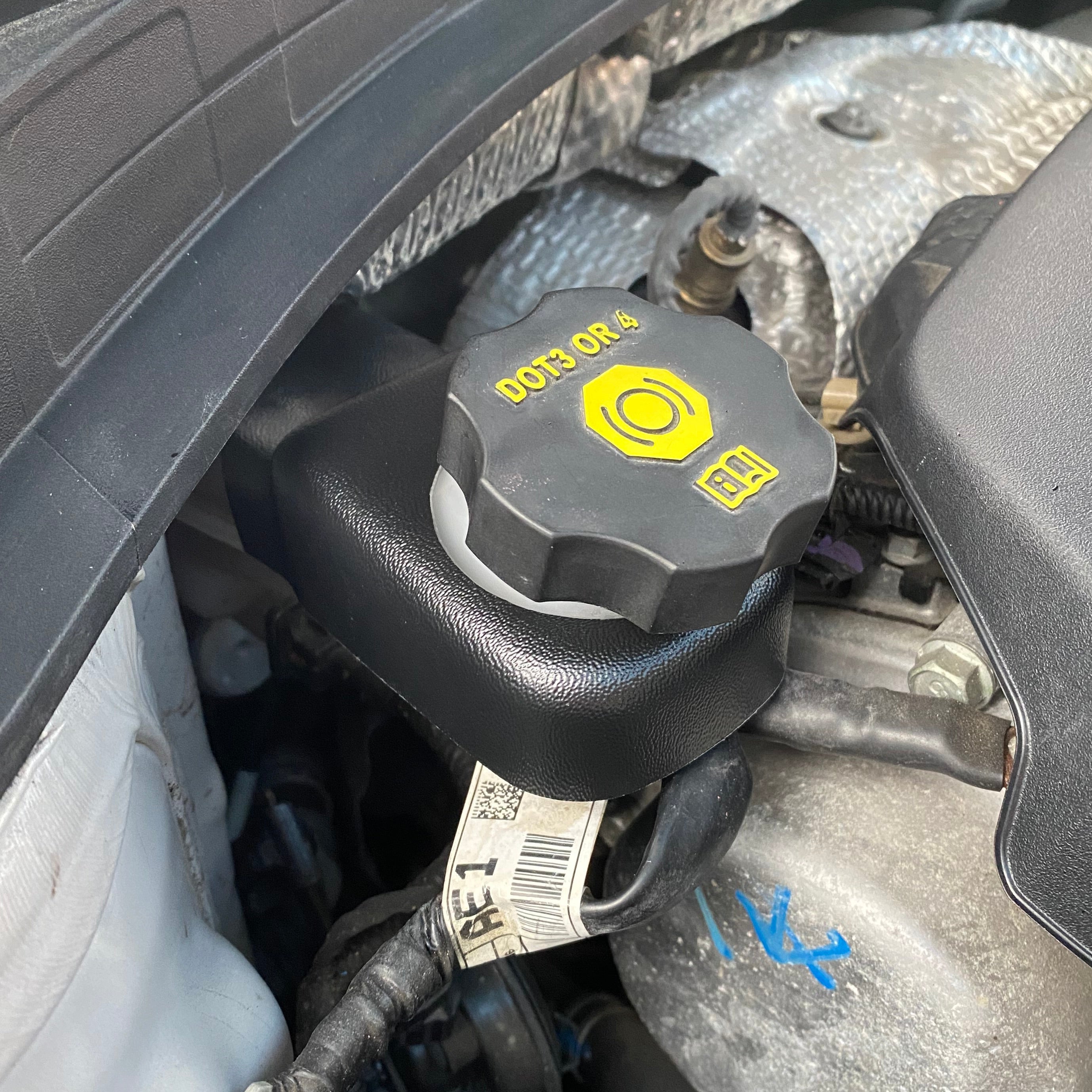 Proform Brake Reservoir Cover - Fits Hyundai i30/Kona N - Textured OEM Plastic