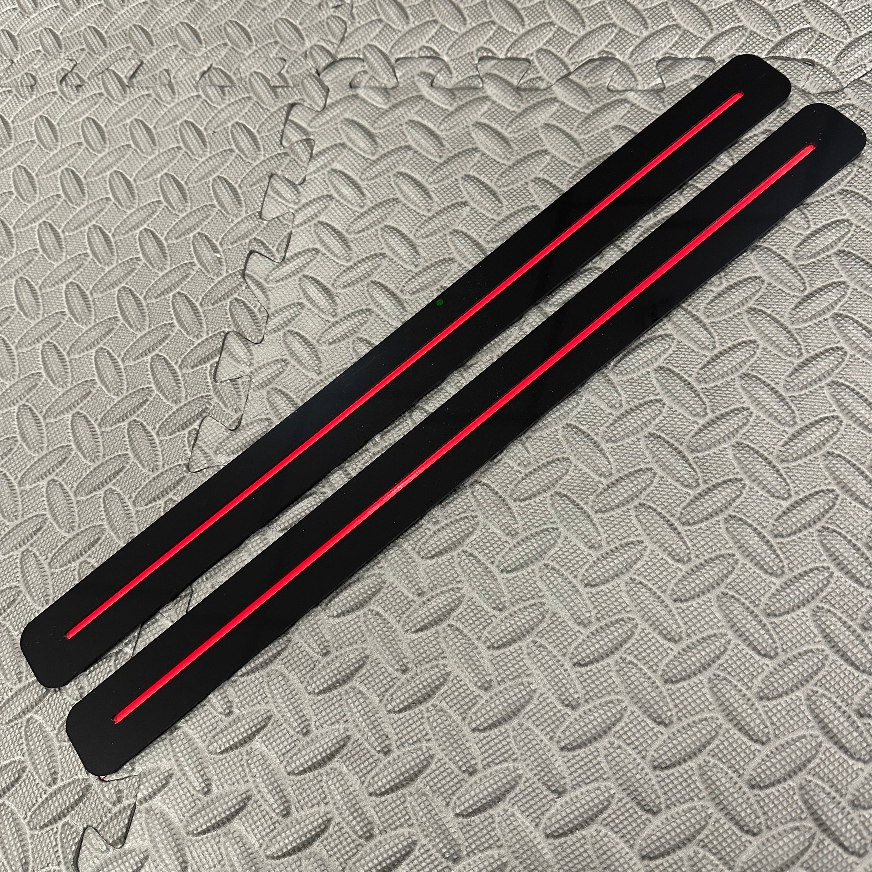 Proform Door Sill Strip Plates- Fits Hyundai i20 - For Front Doors -Gloss Black With Additional Red Vinyl Backing