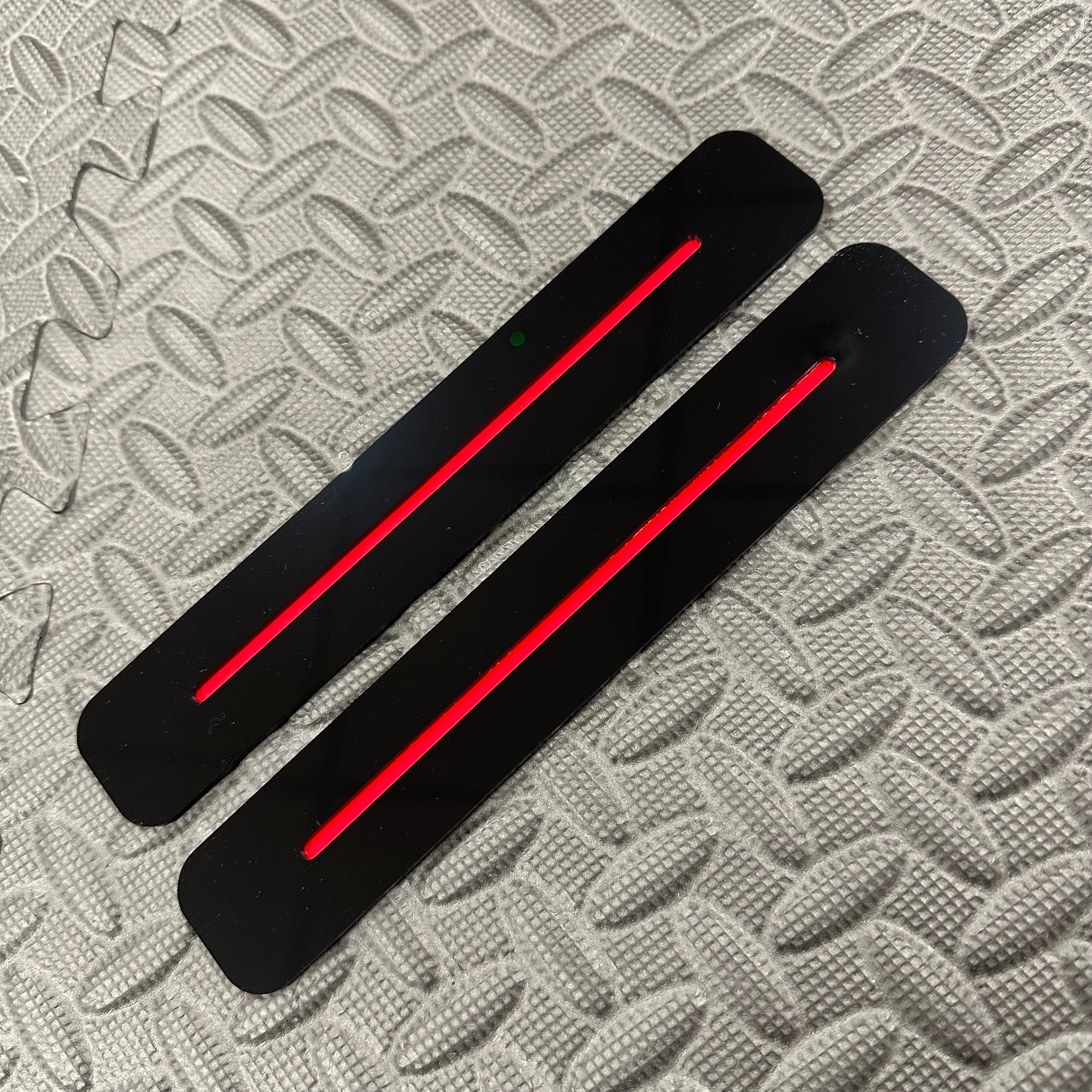 Proform Door Sill Strip Plates- Fits Hyundai i20 - For Rear Doors -Gloss Black With Additional Red Vinyl 