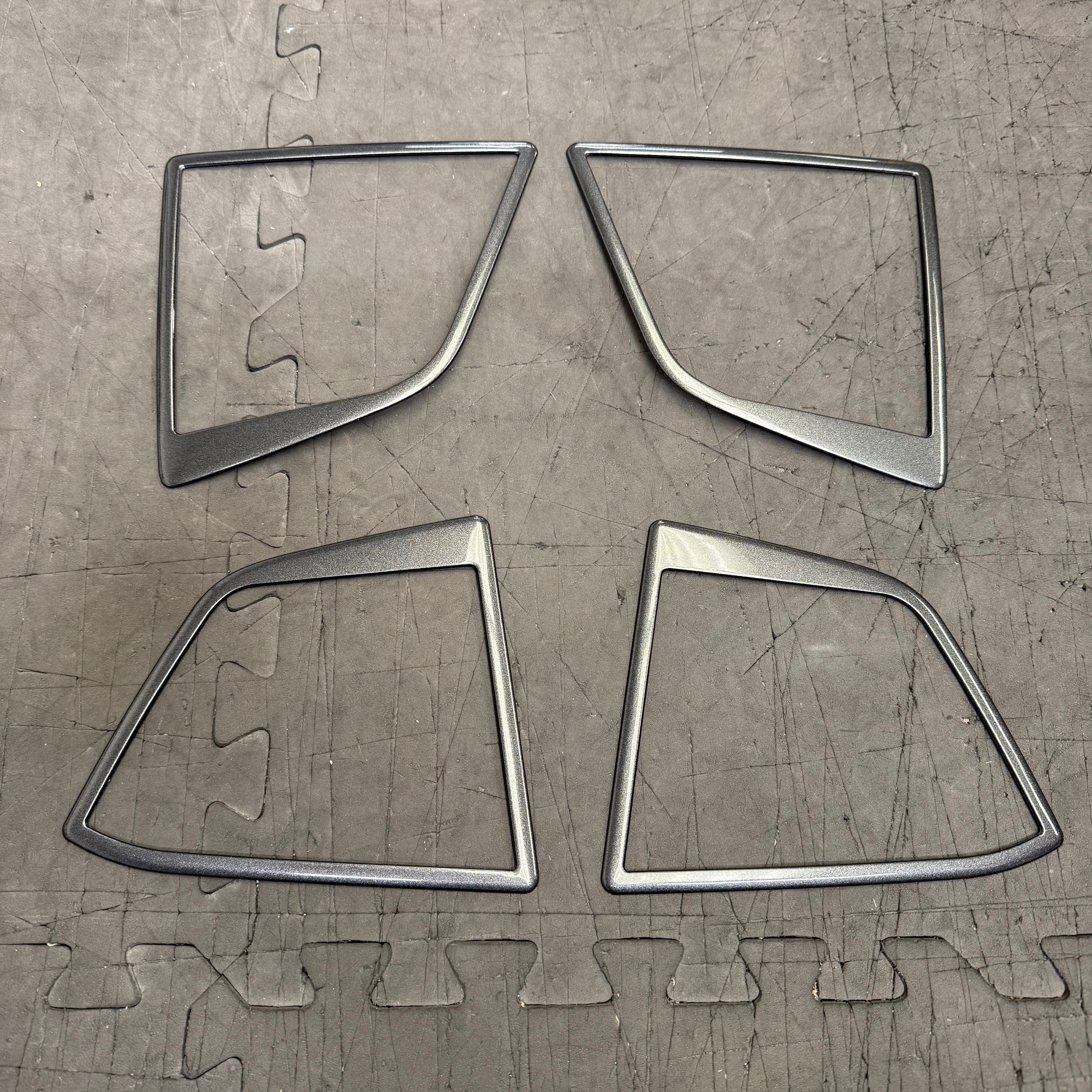 Mk4/4.5 Focus Door Speaker Surrounds, Painted Magnetic Grey