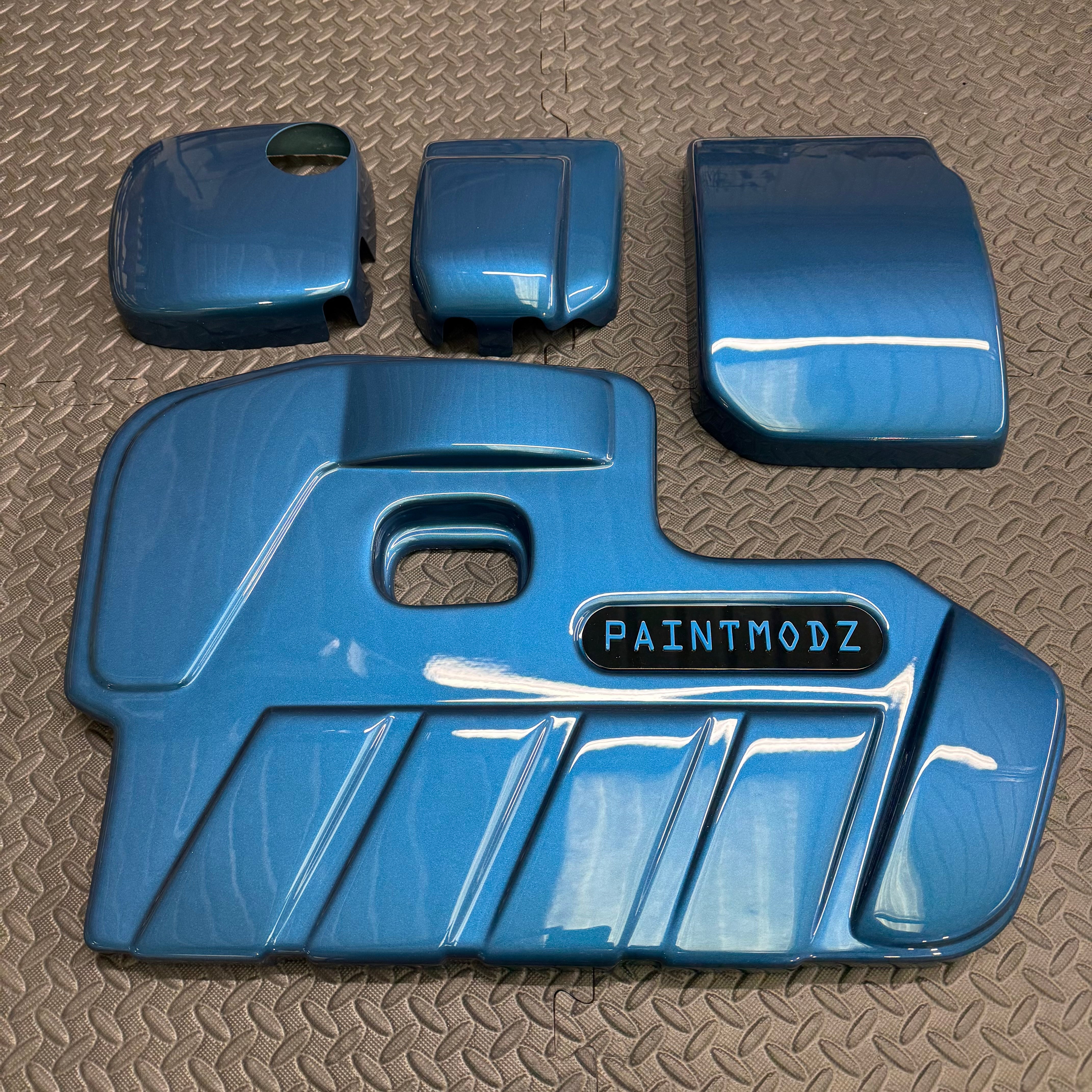 Proform Small Engine Bay Dress Up Kit Bundle - Mk4/4.5 Focus ST Petrol - Painted New Performance Blue With Light Blue/Gloss Black Badge Plate