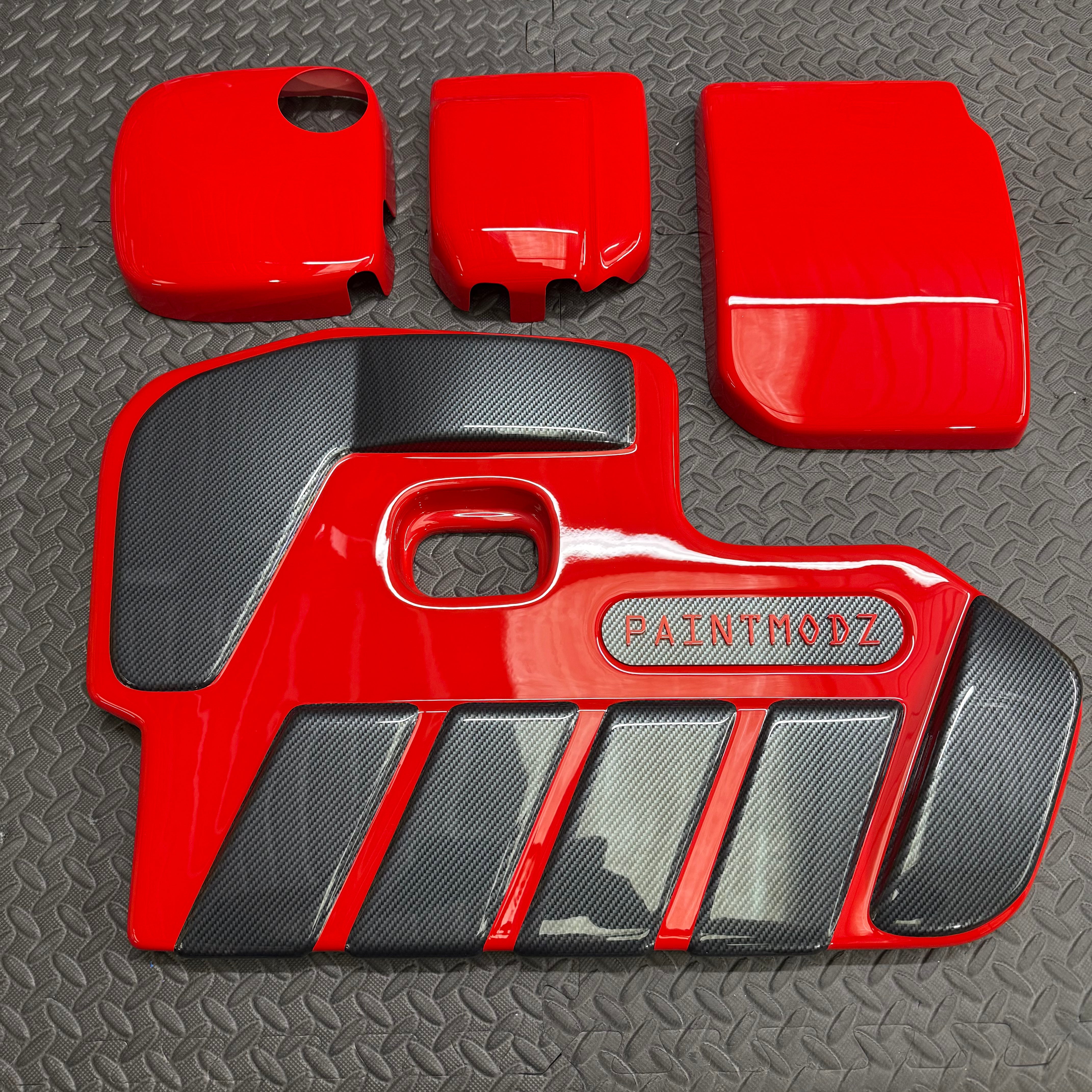 Proform Small Engine Bay Dress Up Kit Bundle - Mk4/4.5 Focus ST Petrol - Painted Race Red With Deluxe Carbon Fibre Effect Detailing and Matching Red/Deluxe Carbon Fibre Effect Badge Plate.