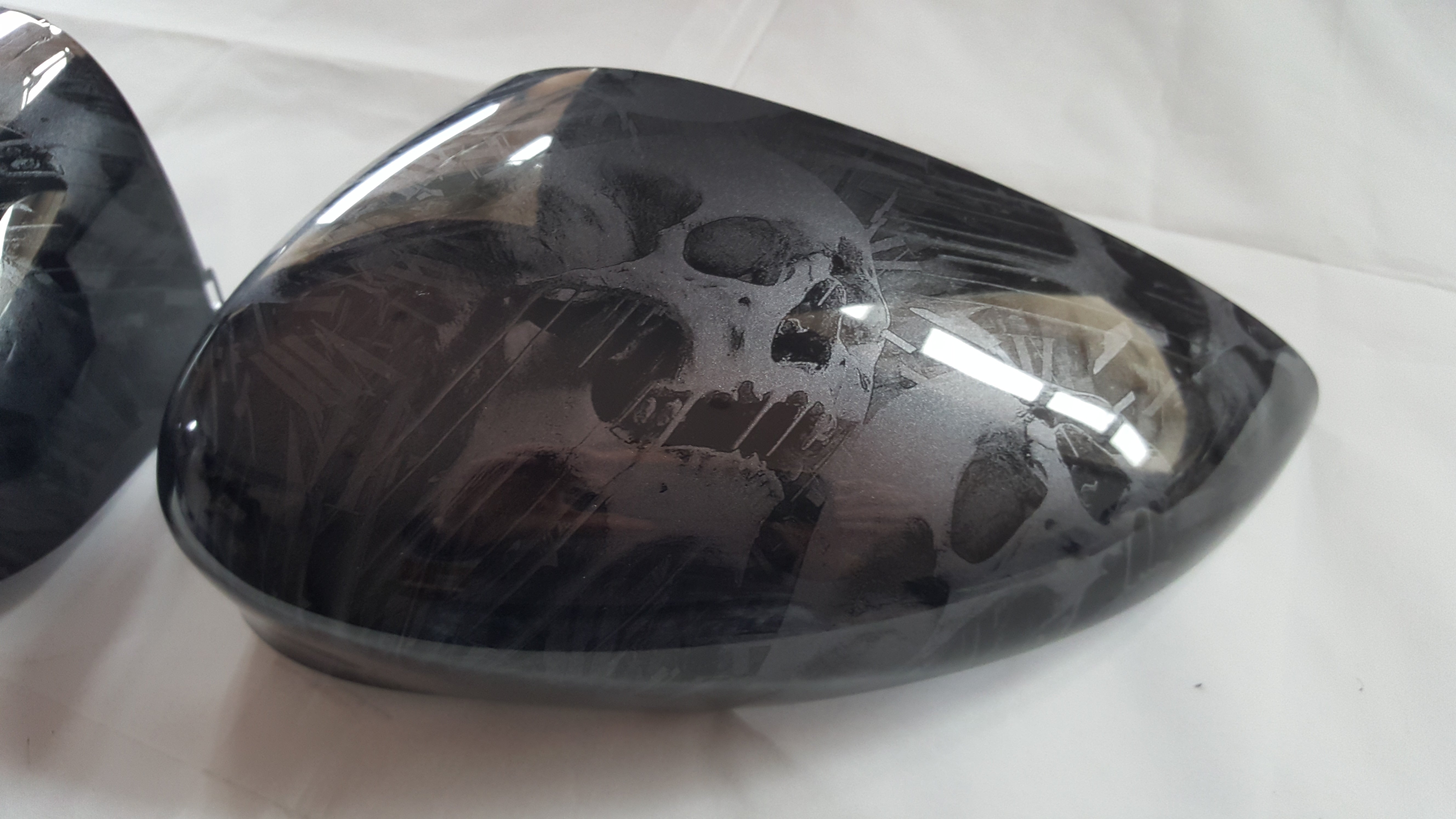 Mirror Caps (Pair) - Ford Fiesta Mk7/7.5 - Hydrodipped - Skull Design