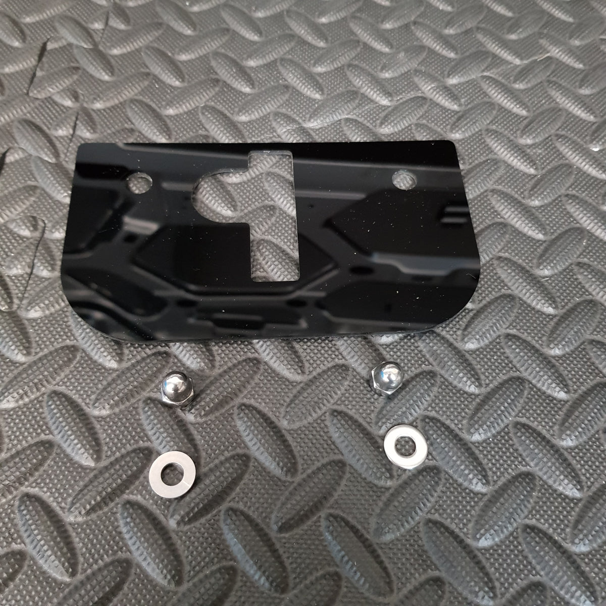 Proform Upper Bonnet Catch Plate - Mk8/8.5 Fiesta