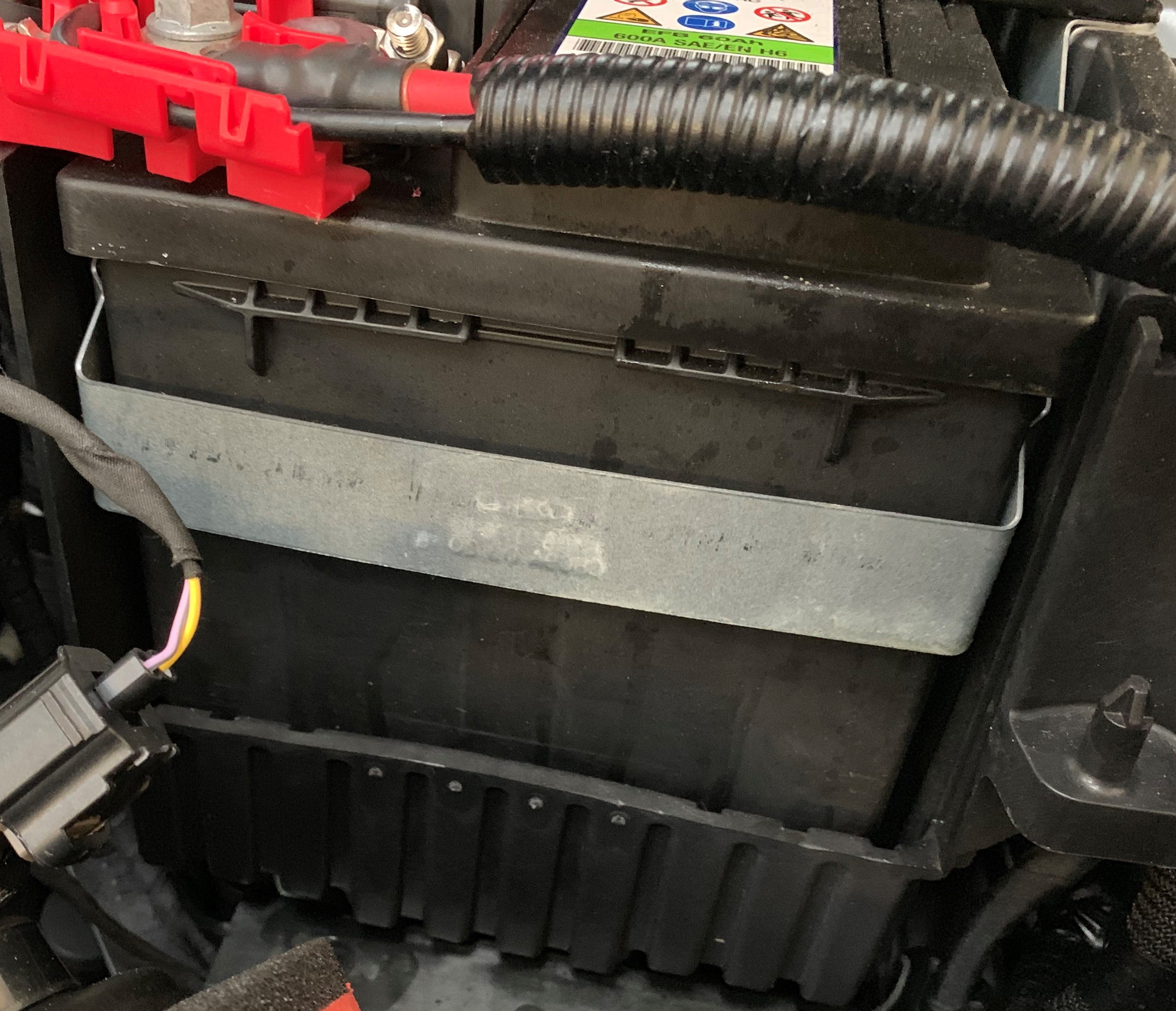 Genuine Ford Battery Front Panel - Mk7/7.5/8 Ford Fiesta - Not Installed