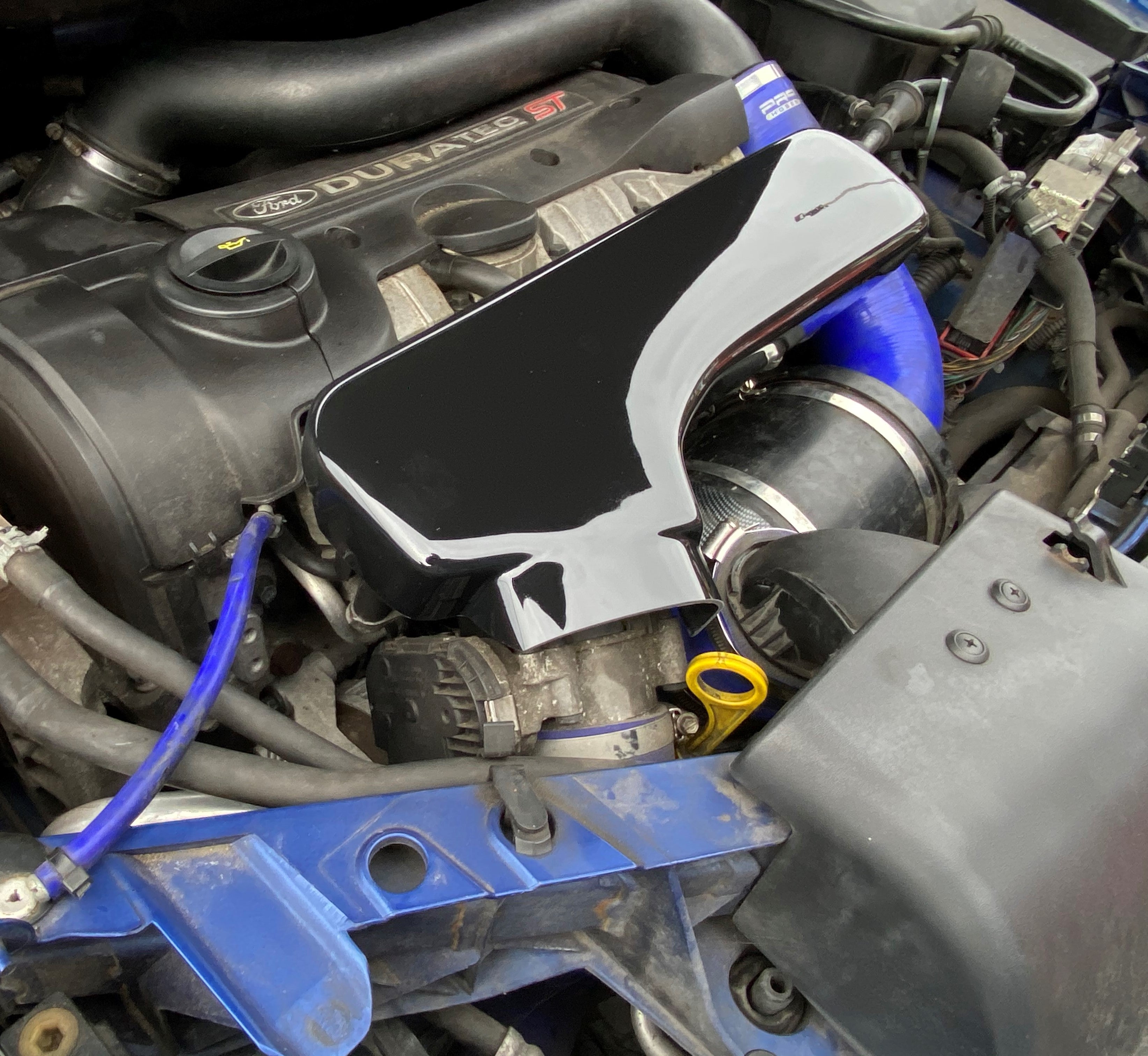 Proform Engine Inlet Plenum Cover - Mk2/2.5 Ford Focus ST/RS (Plastic Finishes)